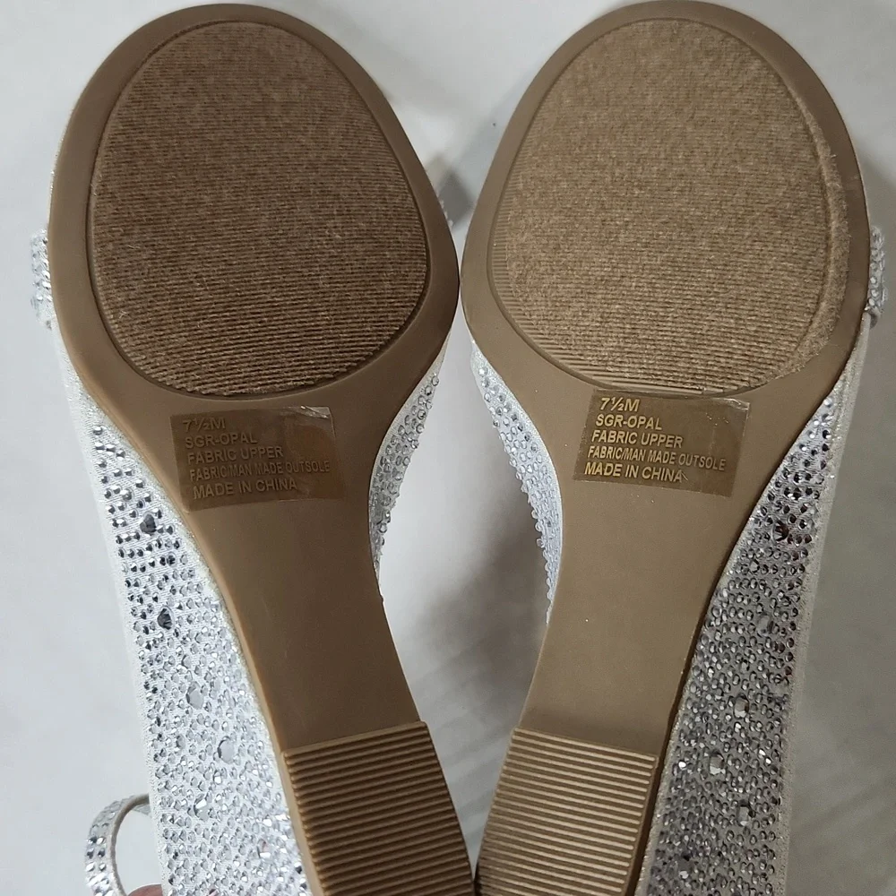 Wedge Gray Sparkle Sandals Buckle Closure - 7.5 NWT